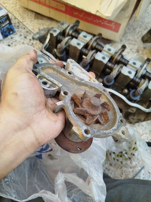 G13b engine assembly 14
