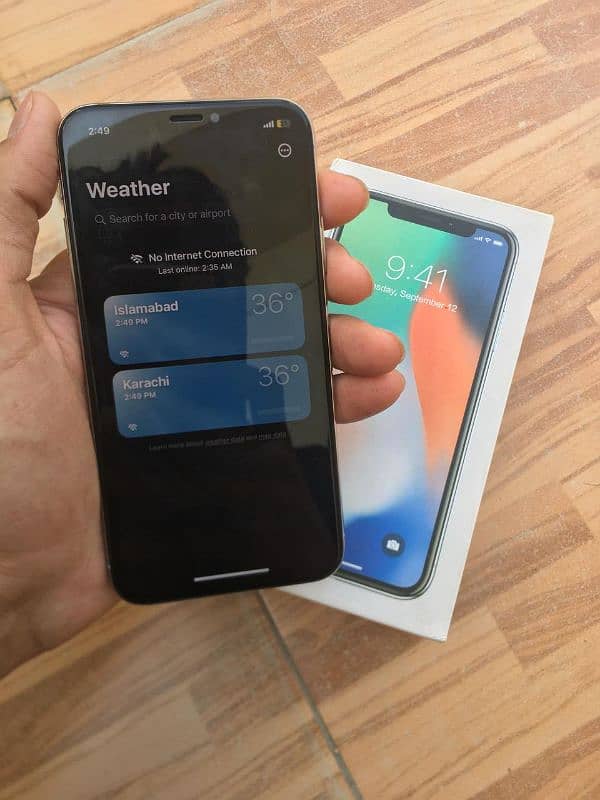 IPhone x 256 gb Pta approved 4