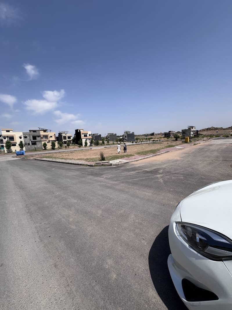 L block 5 marla plot for sale 3