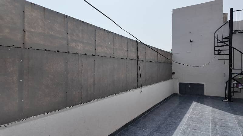 7.5 Marla Furnished House is Available For Sale In DHA Phase 6 - Block D Urgent Sale 23
