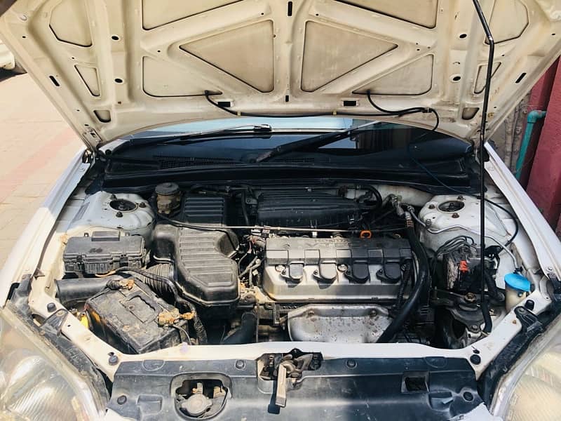 Honda Civic VTi 2001 13