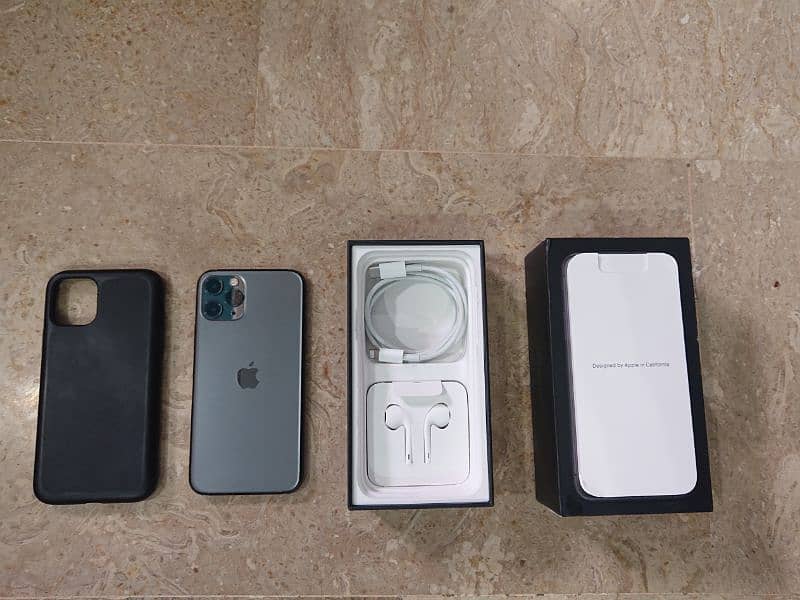 IPhone 11 Pro 100% Original with Complete Box, Case + Cable + Earphone 0
