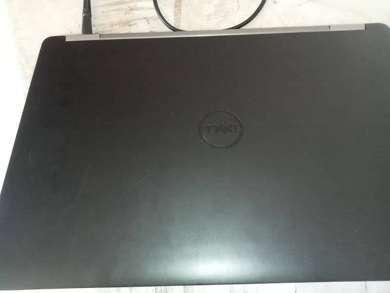 Dell i series core i7 6th generation 4