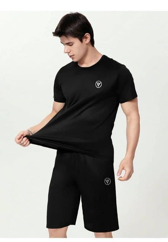 •  Gender: Men's 2