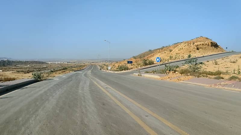 Street 25 Semi Corner NON PAID 125sq Yard Plot In Precinct-15A [Best Option For Investment] FOR SALE At LOWEST PRICE 34