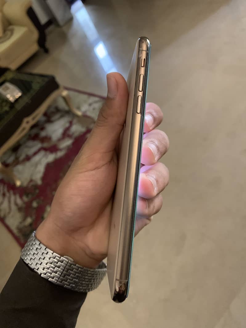 iPhone XS Max dual sim approved 6