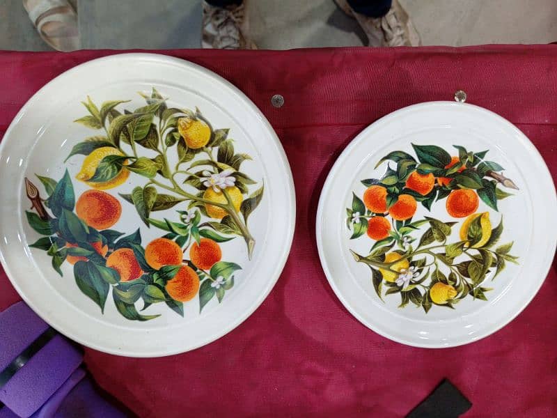 decor Plates (Like new) 5