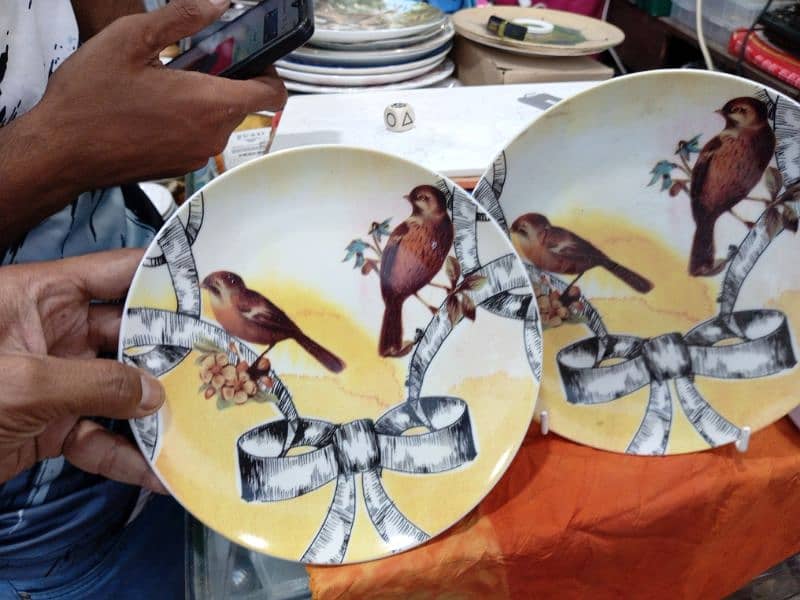 decor Plates (Like new) 12