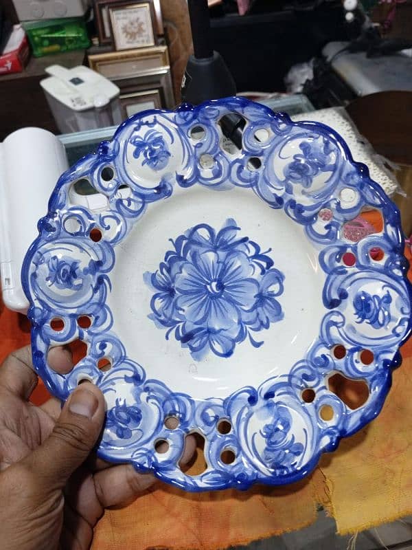 decor Plates (Like new) 14