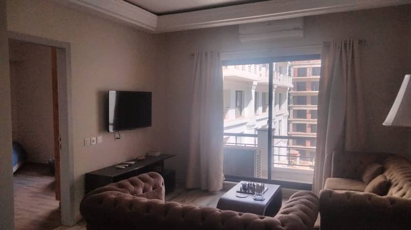 Three Beds Fully Furnished Apartment Available For Rent In Just 175k 4