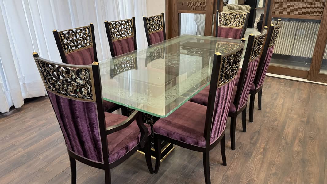 Elegant Glass Dining Table with 8 Luxury Cushioned Chairs 4