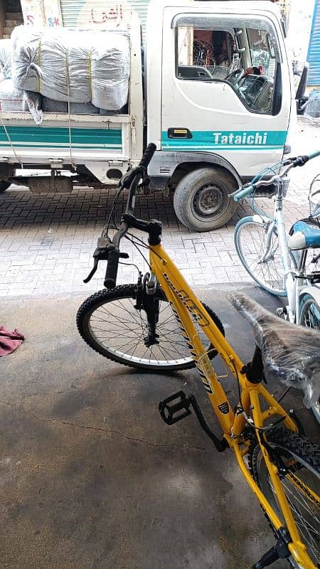 Specialized Hardrock MTB | Imported Mountain Bicycle 2