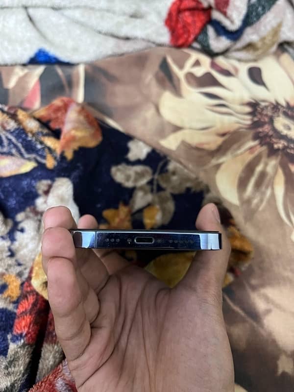 Iphone 13 pro jv 4