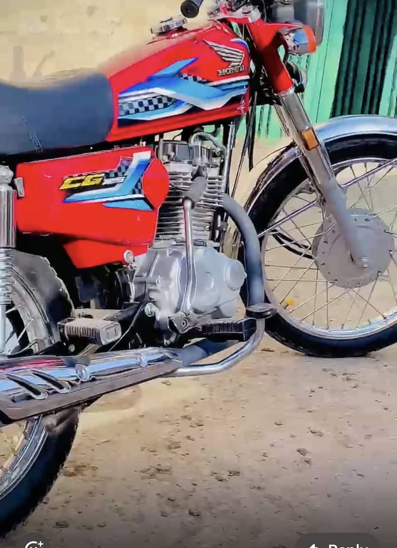 Honda 125 2024 model lush condition islamabad no  redcolour 7