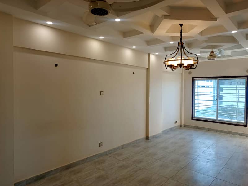 Flat Available For Sale in Gulshan e Maymar 12