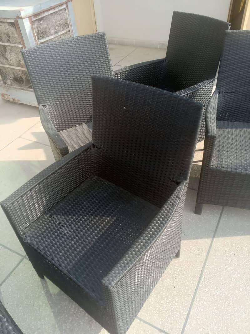Six Chairs Set 0