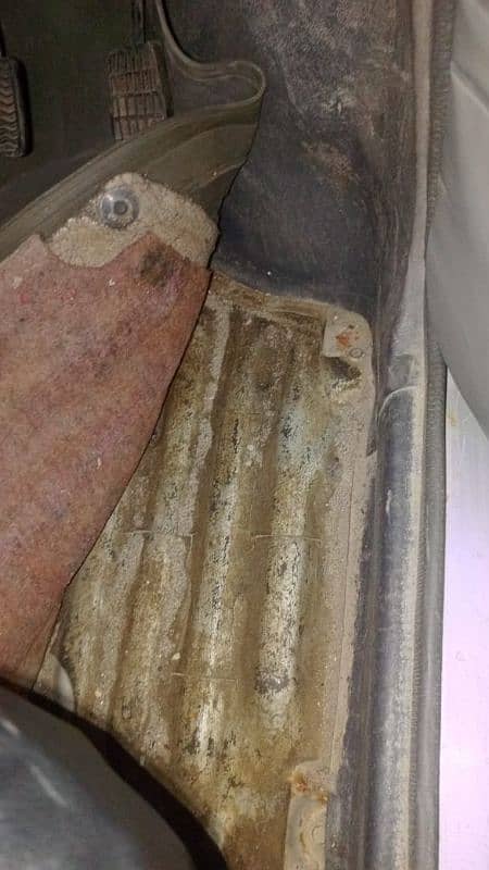 Suzuki Mehran 2005.03197097992 12