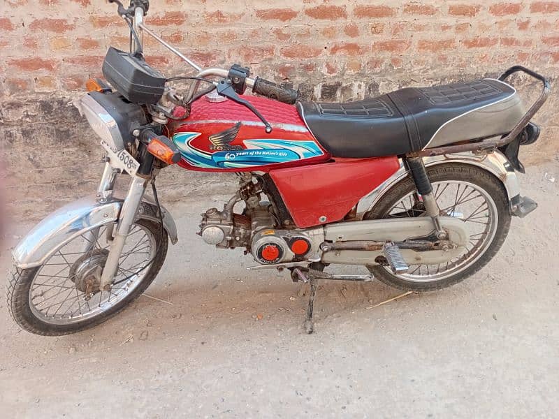 Honda 70 2005 Model all ok no fault condition good 0