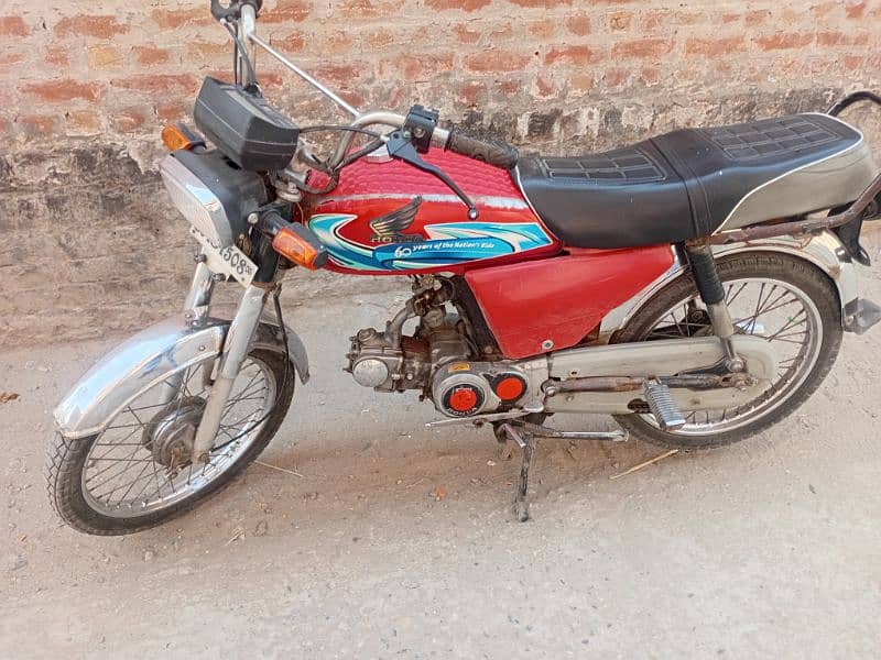 Honda 70 2005 Model all ok no fault condition good 1