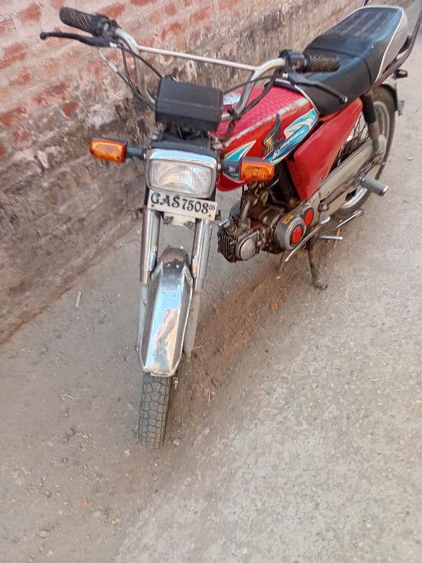 Honda 70 2005 Model all ok no fault condition good 7