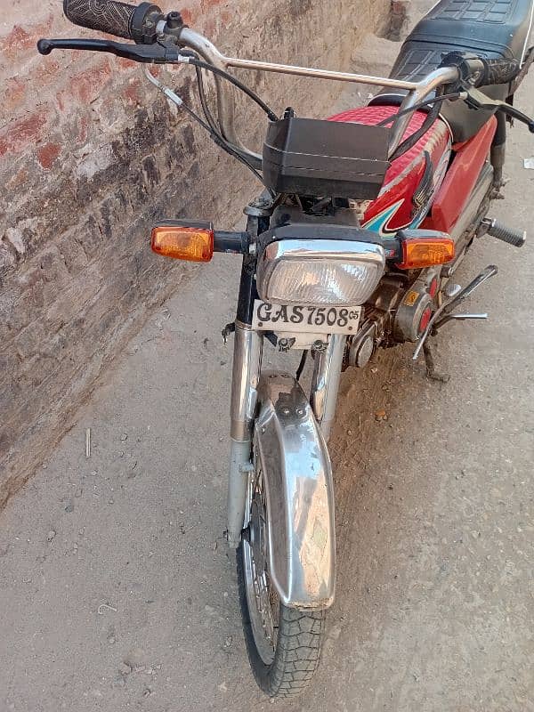 Honda 70 2005 Model all ok no fault condition good 8