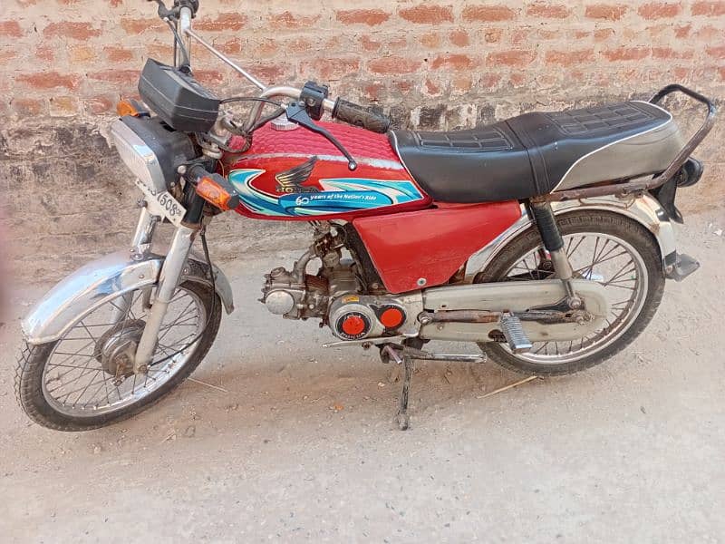 Honda 70 2005 Model all ok no fault condition good 10