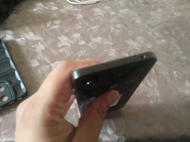 Xiaomi Redmi Note13  8/256 3