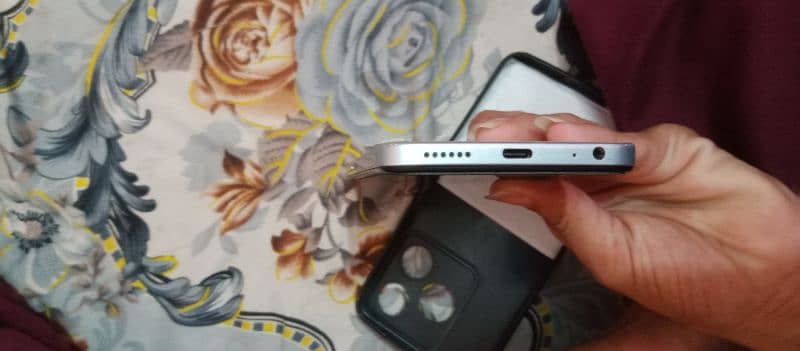 Tecno Sprak 10 5