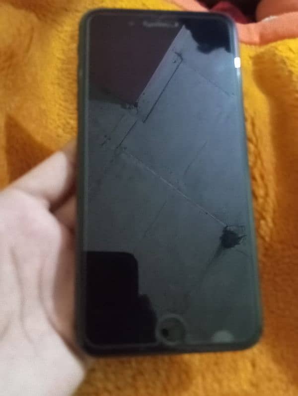 iPhone 8plus 64gb PTA approved 1