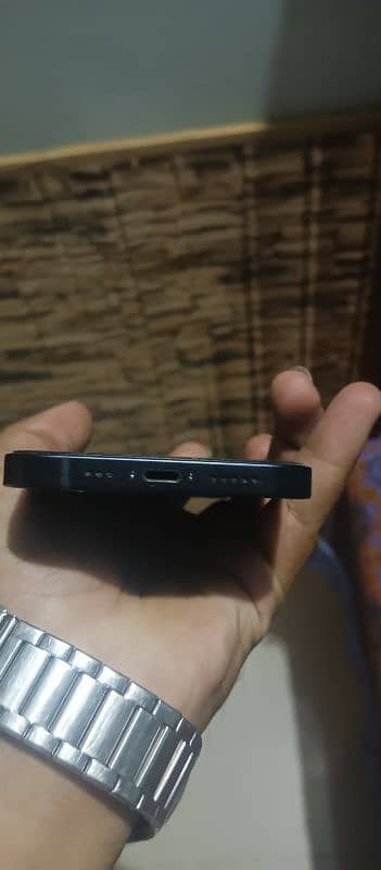 13 100 per battery health good condition 2