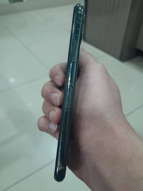 Iphone 11 pro Good condition 2