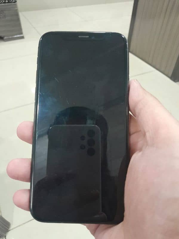 Iphone 11 pro Good condition 4