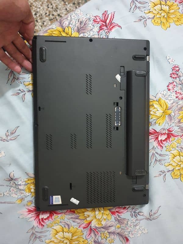 Best laptop for gaming or professional work its lenovo thinkpad 2