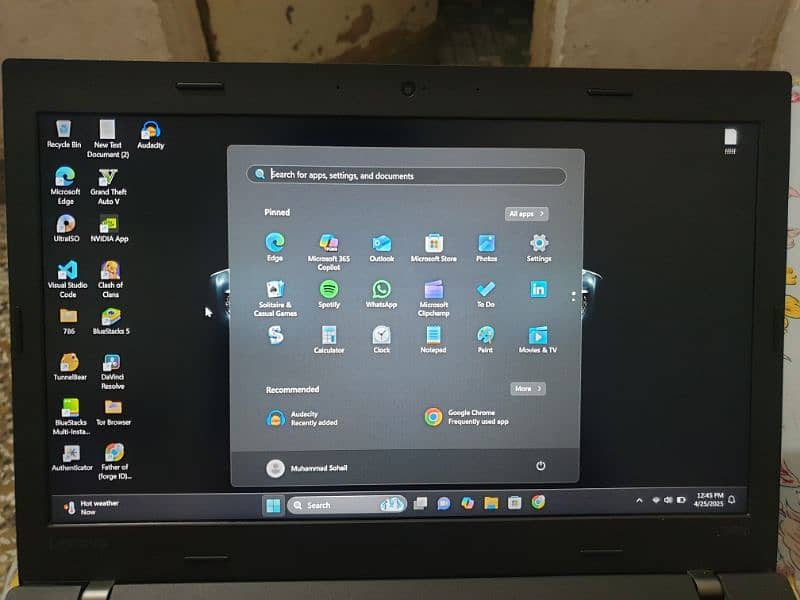 Best laptop for gaming or professional work its lenovo thinkpad 3