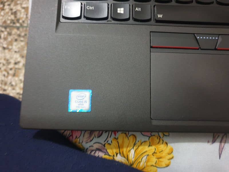 Best laptop for gaming or professional work its lenovo thinkpad 10
