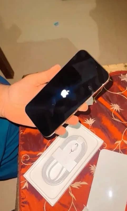 IPhone 16 pro max Chori mal ha 2
