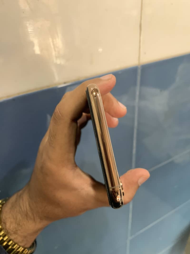 Xs Max 256 dual pta Gold 10/10 first hand ladies used phone health 80 1