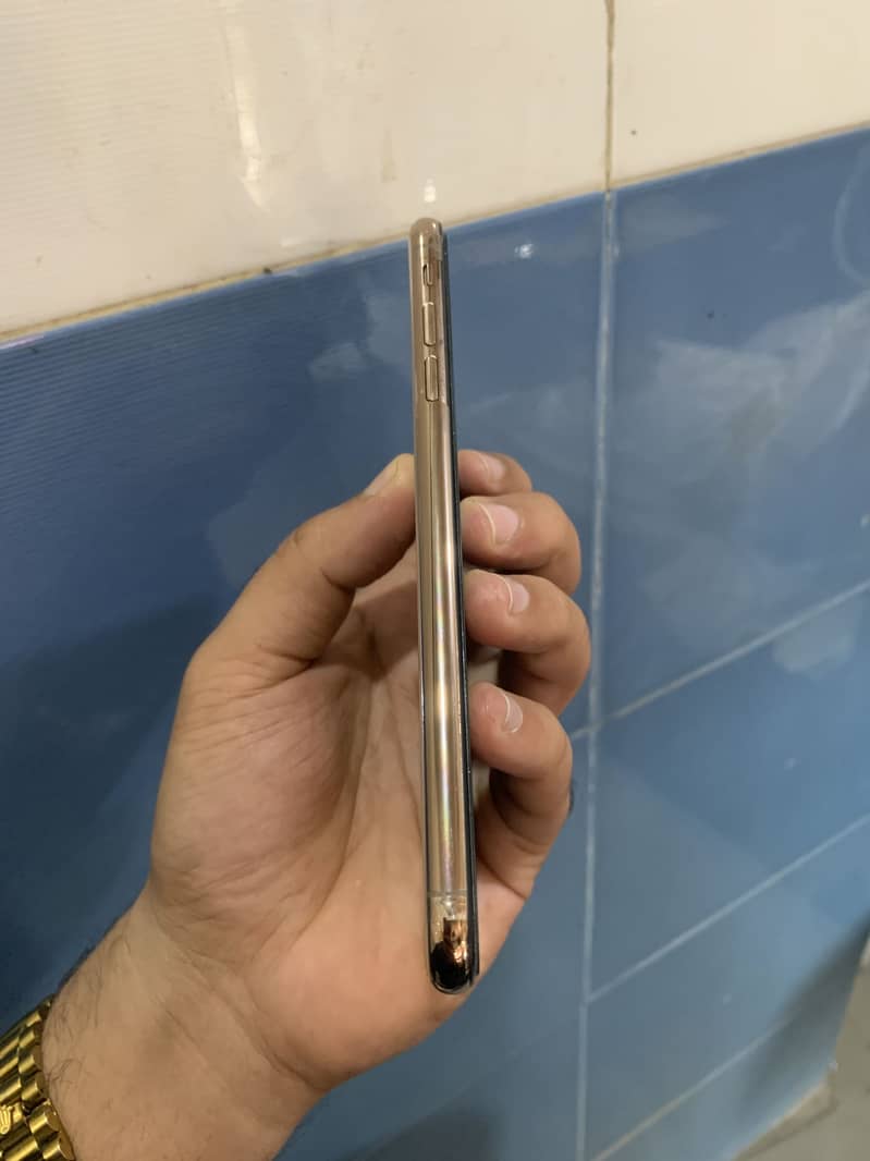 Xs Max 256 dual pta Gold 10/10 first hand ladies used phone health 80 3