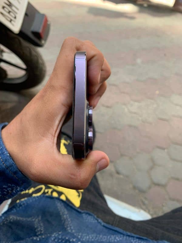 Iphone 14 Pro Max ( Deep Purple Colour) 4