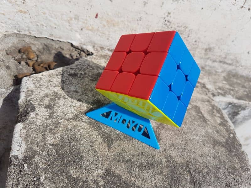 almost new moyo rs3m 2020 Rubik's Cube 2