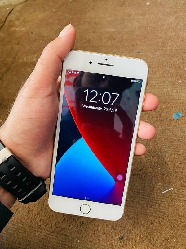 IPhone 7  plus pta approved contract 03421840518 4