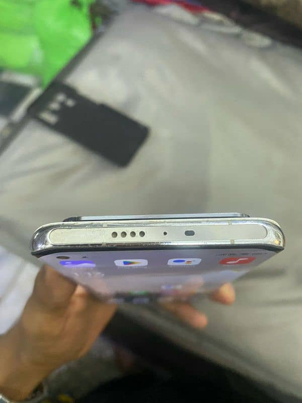mi 11 ultra 12/256 gb pta approved not and single fault 2