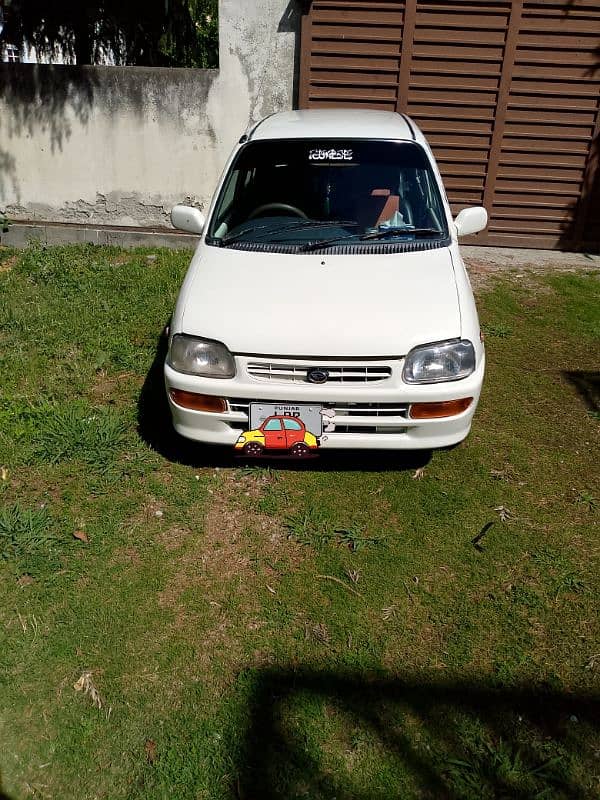 Daihatsu Cuore 2003 auto 3