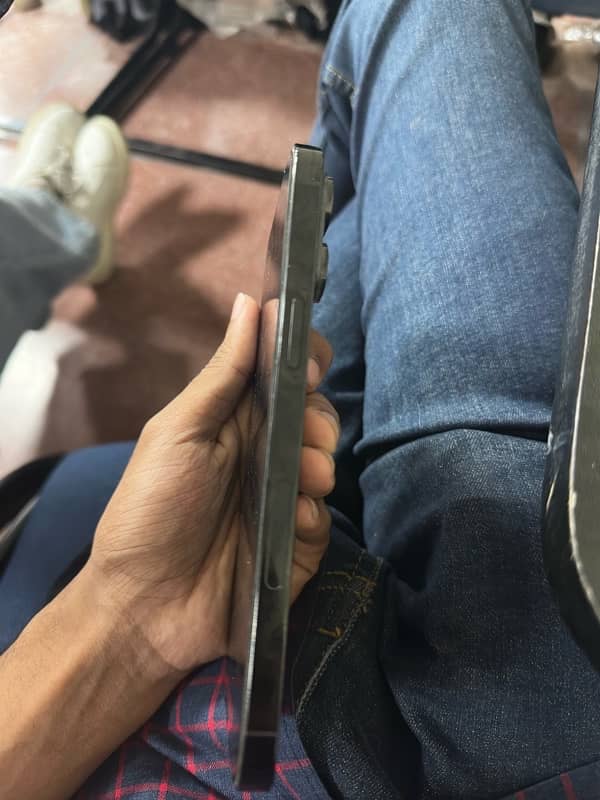 Iphone 14 Pro Max 5