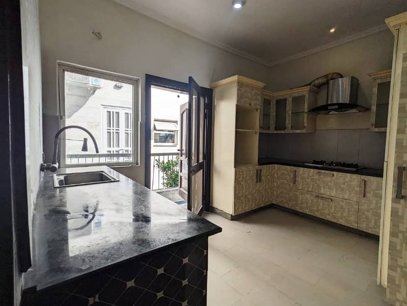01 Kanal Brand New Beautiful independent House Available For Rent in Defence Raya Phase 6, Lahore Cantt. 5