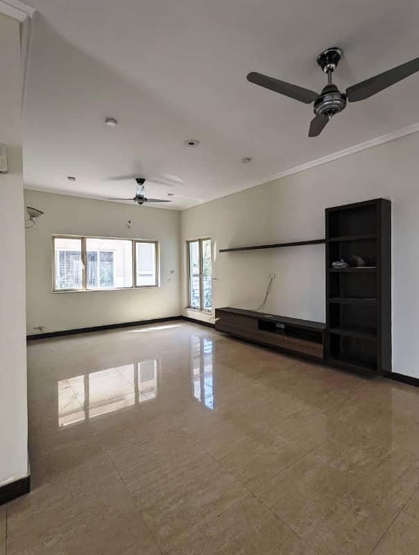 01 Kanal Brand New Beautiful independent House Available For Rent in Defence Raya Phase 6, Lahore Cantt. 8