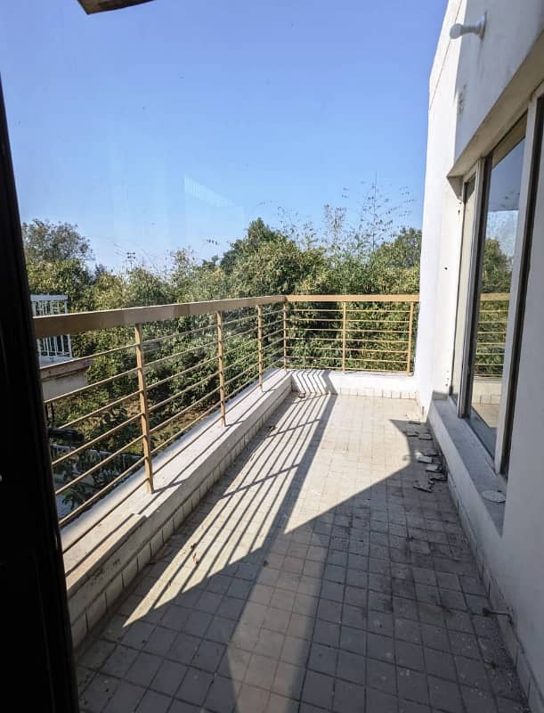 01 Kanal Brand New Beautiful independent House Available For Rent in Defence Raya Phase 6, Lahore Cantt. 28