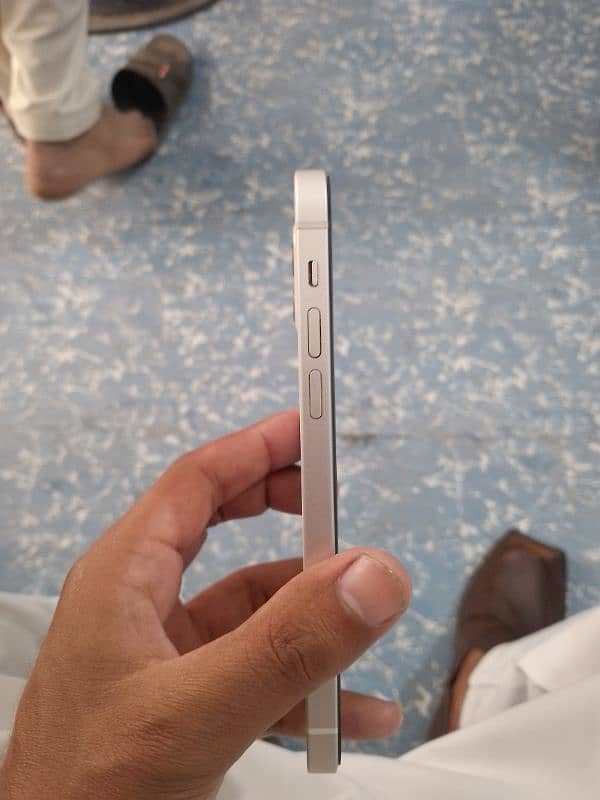 iphone 12 non pta white colour 10by9.5 coundion All okay ha 3