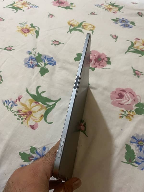 Ipad Pro 2020 (11” inches) 128gb (120 fps) 3