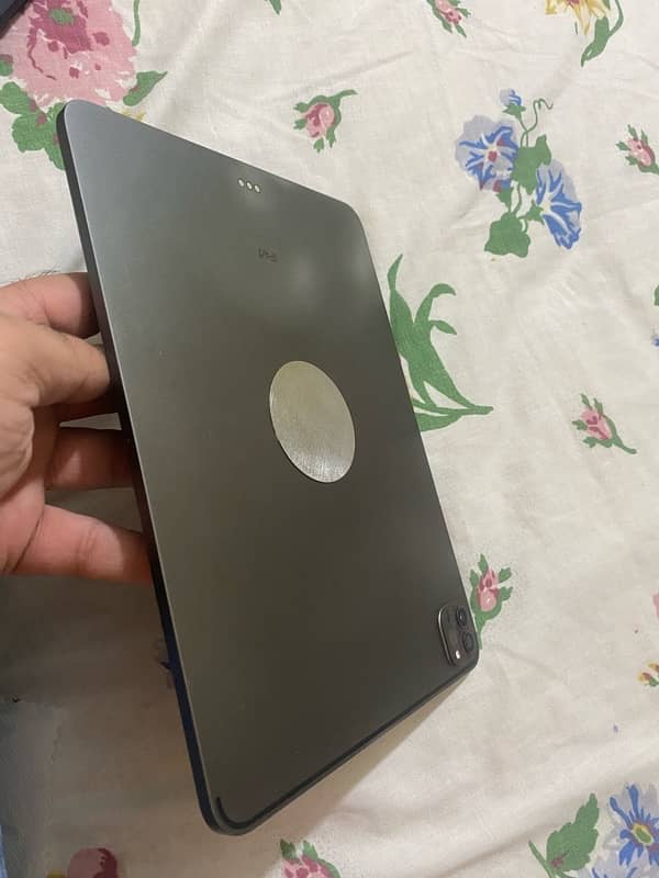 Ipad Pro 2020 (11” inches) 128gb (120 fps) 6